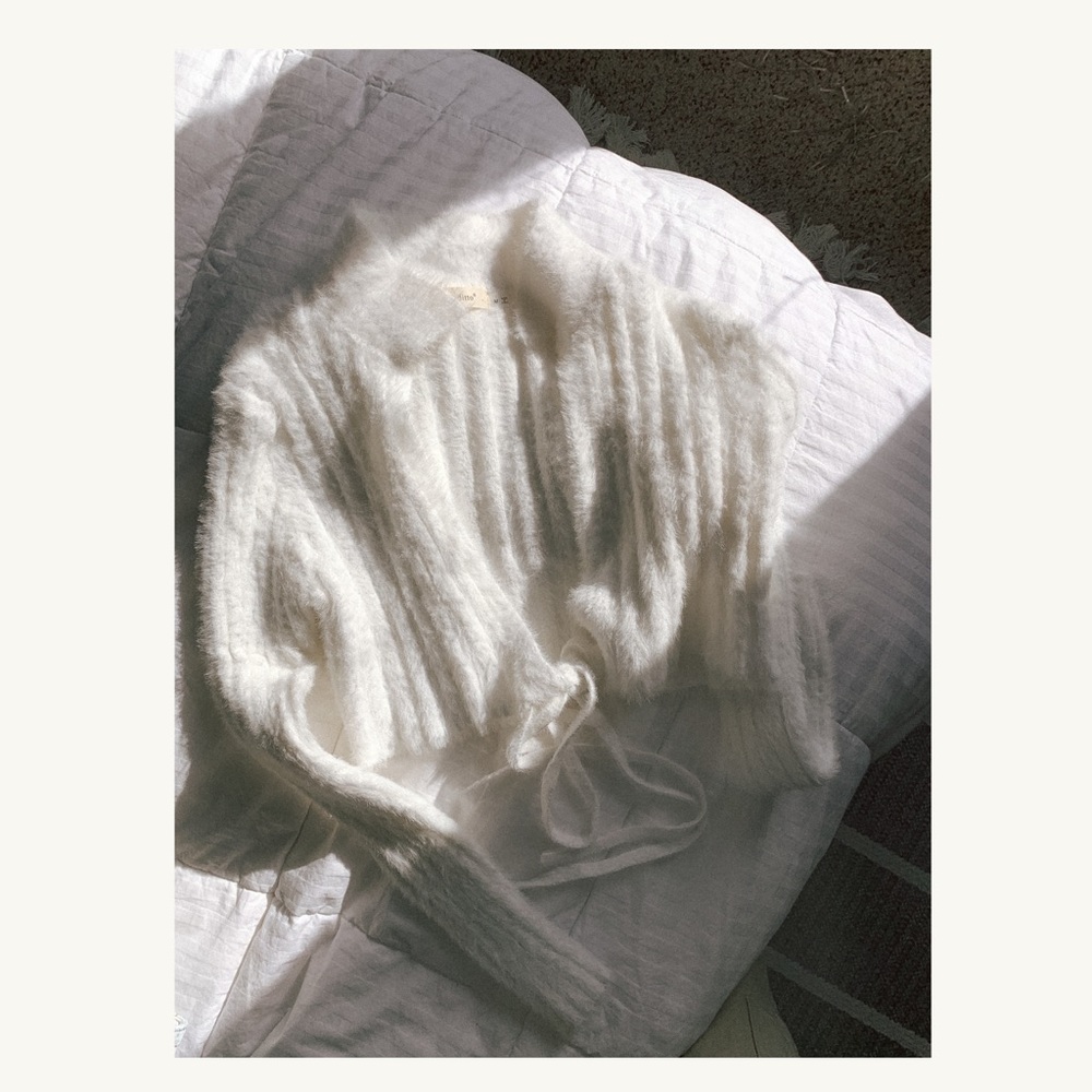 White fuzzy crop cardigan! Never worn